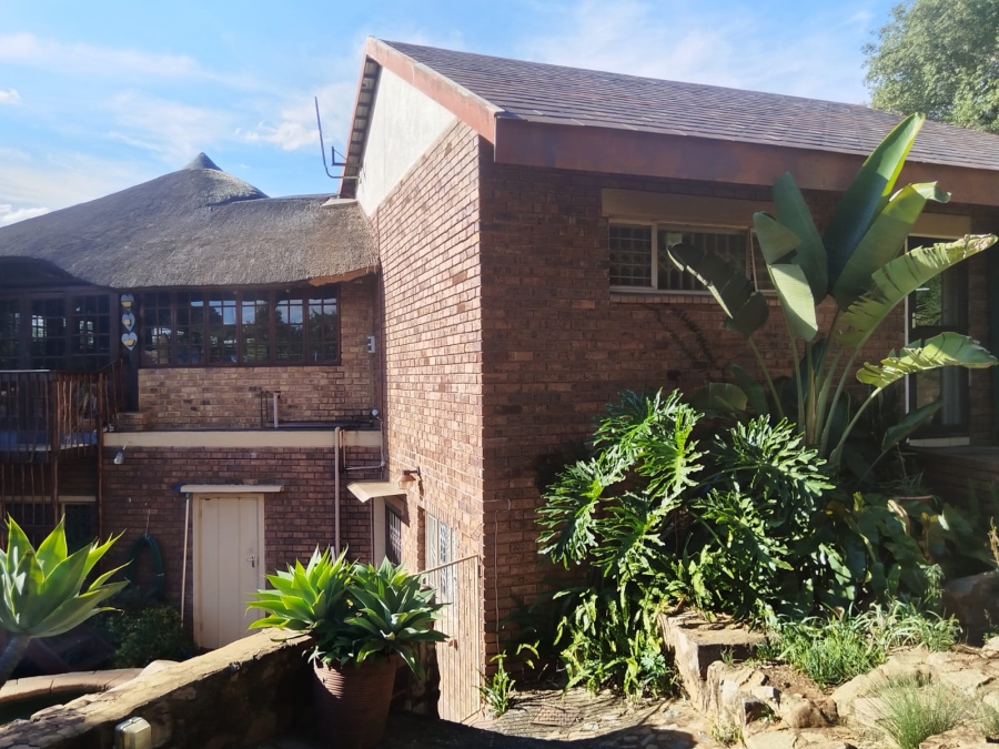4 Bedroom Property for Sale in Elandsrand North West